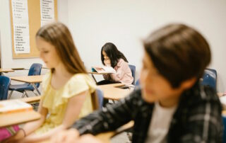 Les enfants à Hauts Potentiels rencontrent des difficultés à l’école.